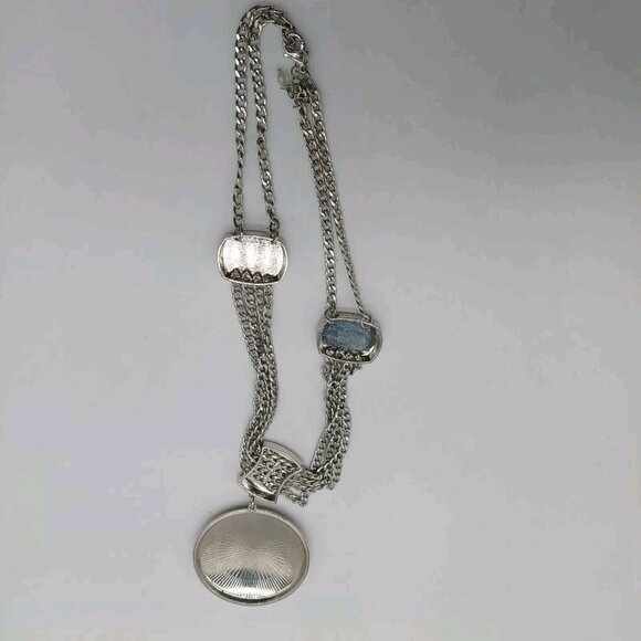 Silvertone Necklace Statement Large Pendant Choker - Picture 4 of 9